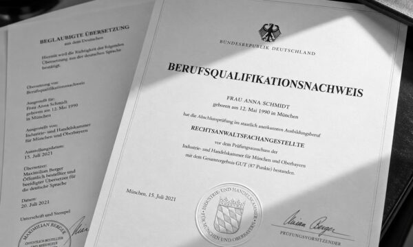 Blue Card EU (Blaue Karte EU) - Aufenthaltstitel für Fachkräfte