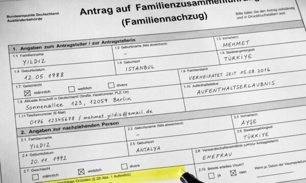 Voraussetzungen für Familiennachzug mit Anwalt besprechen
